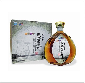 Acathopanax Liqueur  Made in Korea